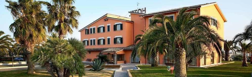 Villa Luigi Hotel & Restaurant Nuova Gestione Villa Rosa Di Martinsicuro Exterior photo