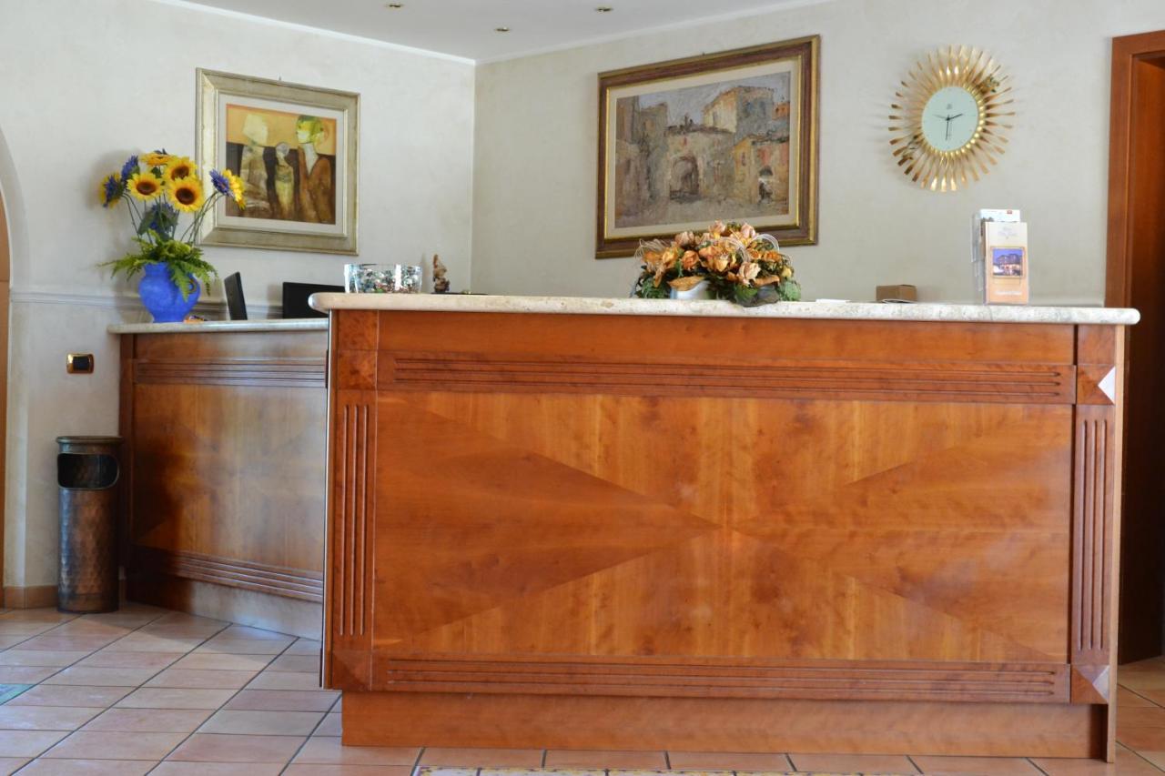 Villa Luigi Hotel & Restaurant Nuova Gestione Villa Rosa Di Martinsicuro Exterior photo